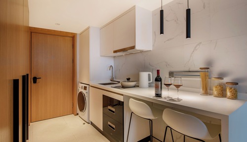 Family Single Room