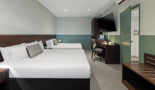 Superior Twin Room, 2 Queen Beds