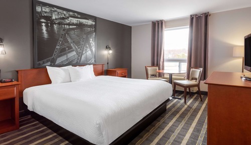 Suite, Multiple Beds, Non Smoking