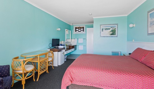 Budget Queen Room 