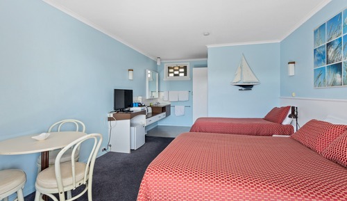 Budget Queen Single Room 