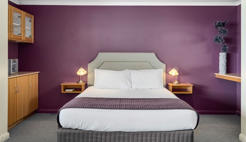 Standard Queen Room - Spa Bath