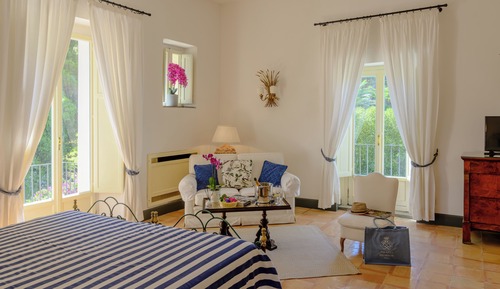 Family Suite, 2 Bedrooms, 2 Bathrooms, Garden View (Luxury Suite for three first floor)