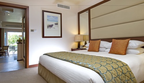 2 Bedroom Beachfront Villa with Private Garden Terrace