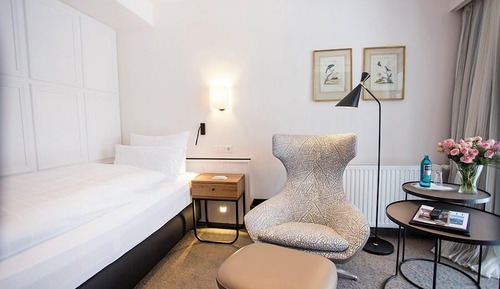 Classic Single Room