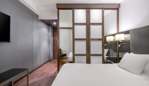 Standard Room, 1 Queen Bed, Non Smoking