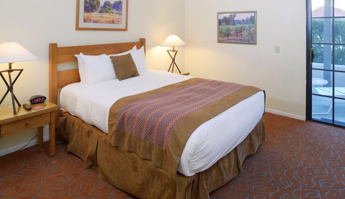 Room, 1 Bedroom, Kitchen