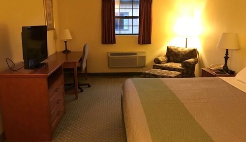 Deluxe Room, 2 Queen Beds, Non Smoking, Refrigerator