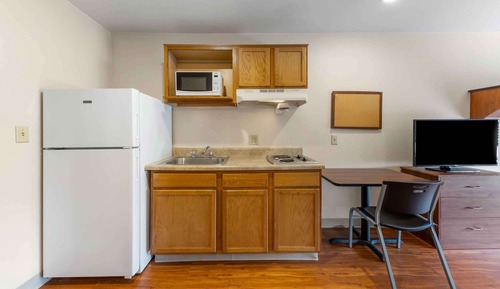 Standard Studio, Non Smoking, Refrigerator & Microwave