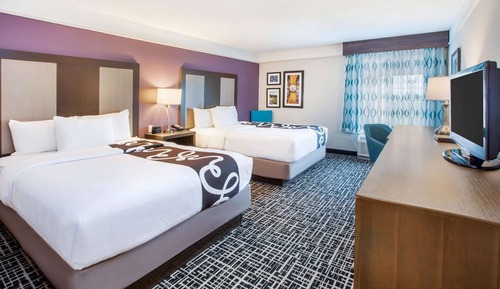 Room, 2 Queen Beds, Non Smoking
