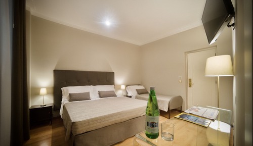 Executive Triple Room