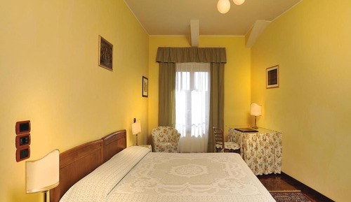 Business Single Room