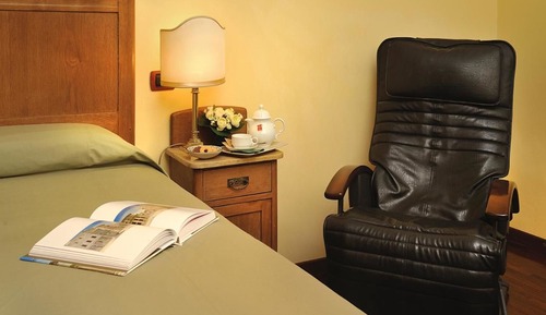 Deluxe Single Room