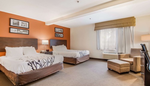 Room, 2 Queen Beds, Accessible, Non Smoking
