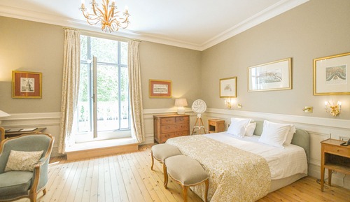 Junior Room