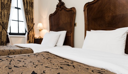 Deluxe Room, 2 Twin Beds, Non Smoking
