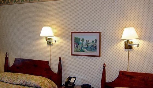 Basic Room, 2 Double Beds