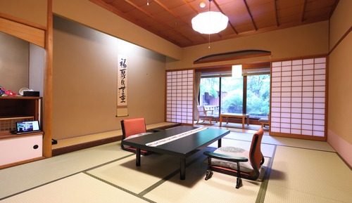 Standard Japanese-Style 2 Rooms,12 Tatami + 4.5 Tatami (50SQM),Non-Smoking