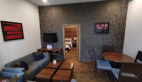 Suite, 1 King Bed, City View, Tower (Tower Suite)