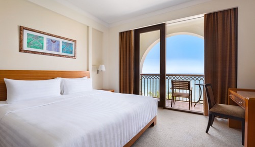Executive Room, 1 King Bed, Sea View (Al Waha)