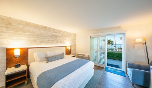 Ocean View, 1 King Bed
