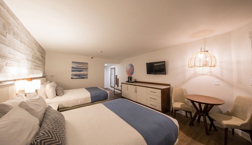 Standard Room, 2 Queen Beds (No View)