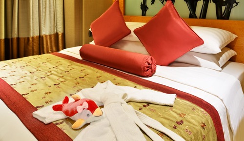 Executive Suite, 1 King Bed, City View (Deluxe Suite)