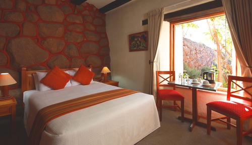 Double Room, 1 Double or 2 Twin Beds