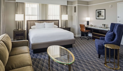 Junior Suite, 1 King Bed (Deluxe)