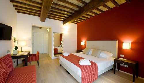Deluxe Double Room Single Use