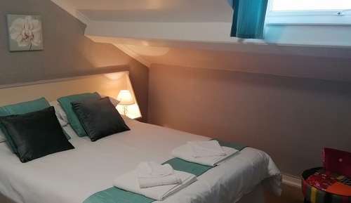 Double Room, Ensuite (Small)