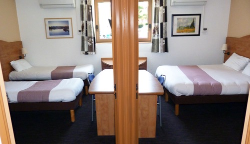 Family Quadruple Room, 2 Bedrooms, Connecting Rooms