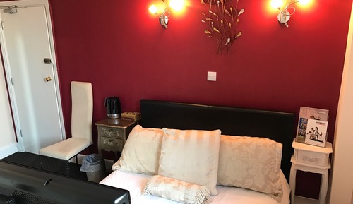 Standard Double Room, Ensuite