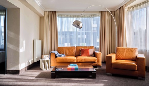 Signature Suite