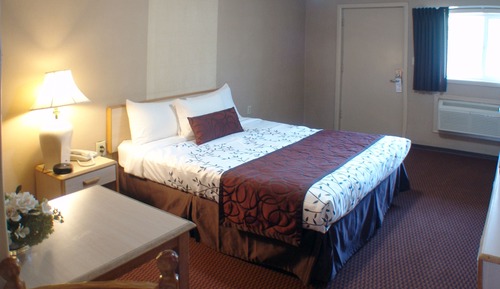 Standard Room, 1 Queen Bed, Non Smoking
