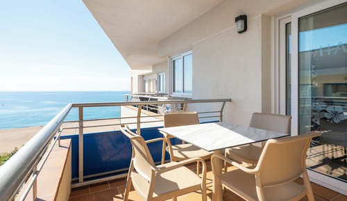 Comfort Suite, Balcony