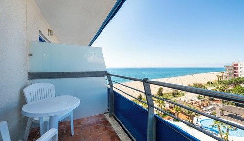 Superior Double Room, Pool View (2 adults)