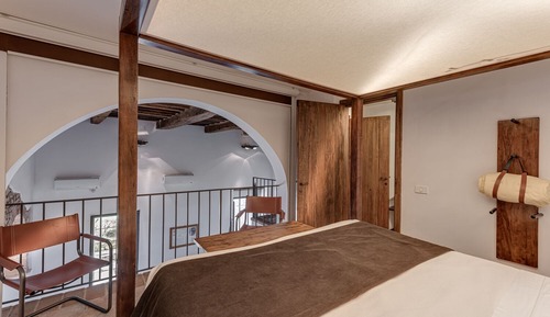 Duplex, Terrace (mezzanine)