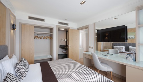 Junior Room