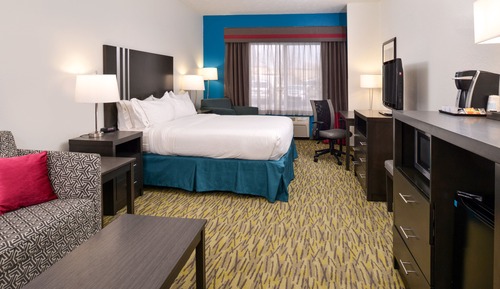 Standard Room, 1 King Bed (Extra Floor Space)