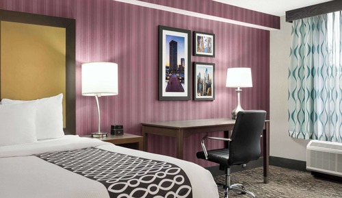 Room, 1 King Bed, Accessible, Non Smoking (Mobility/Hearing Impaired)