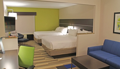 Suite, 2 Queen Beds, Accessible (Mobility)