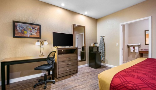 Standard Room, 2 Queen Beds, Smoking