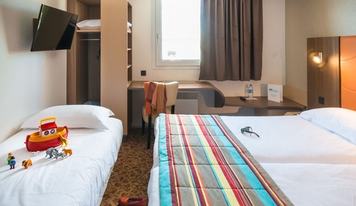 Triple Room, 1 big bed and 1 Extra bed