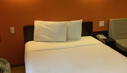 Standard Room, 1 Queen Bed, Accessible, Non Smoking