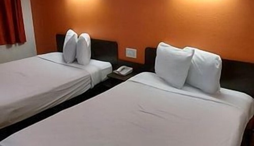 Standard Room, 2 Double Beds, Accessible, Non Smoking