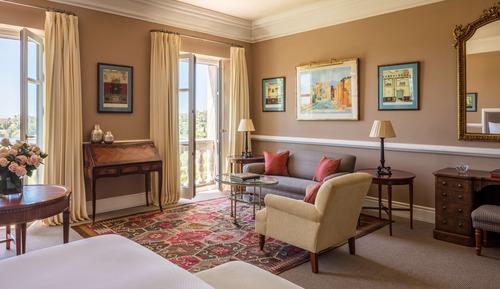 Junior Suite, Lake View (Extra Bed 3 adults)