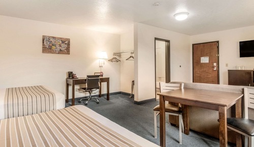 Standard Room, 2 Queen Beds, Non Smoking