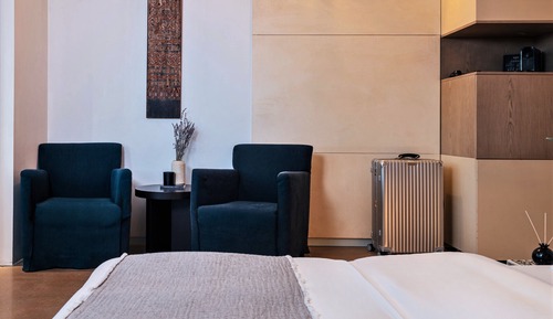Executive Room, Mountain View
