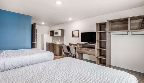 Room, 2 Queen Beds, Accessible, Non Smoking